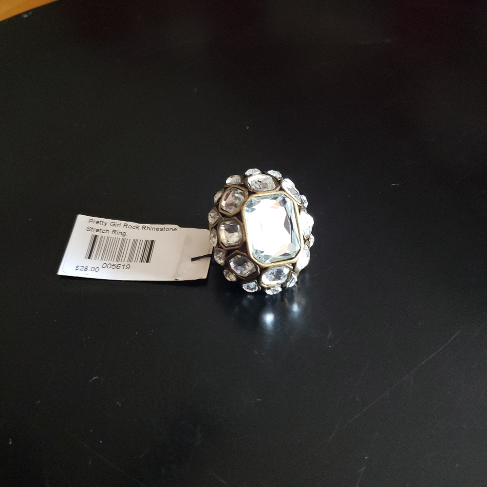 NWT Large Rhinestone Rock Stretch Ring - Picture 7 of 8
